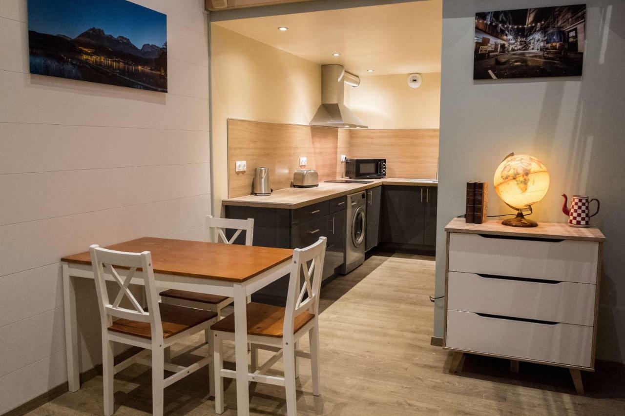 Domaine Des Ecuries - Appartements Meubles A Talloires Ngoại thất bức ảnh
