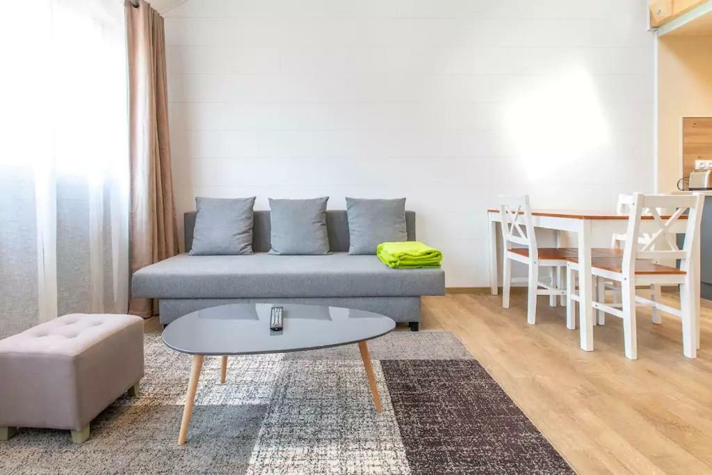 Domaine Des Ecuries - Appartements Meubles A Talloires Ngoại thất bức ảnh