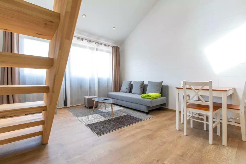 Domaine Des Ecuries - Appartements Meubles A Talloires Ngoại thất bức ảnh