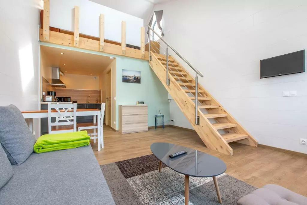 Domaine Des Ecuries - Appartements Meubles A Talloires Ngoại thất bức ảnh