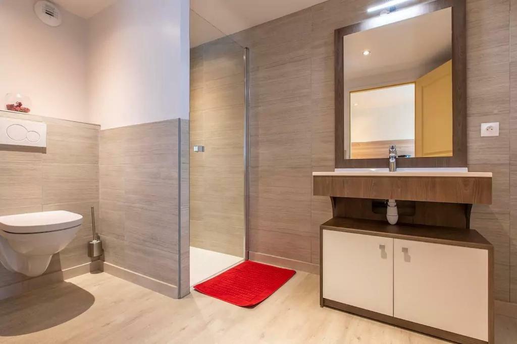 Domaine Des Ecuries - Appartements Meubles A Talloires Ngoại thất bức ảnh